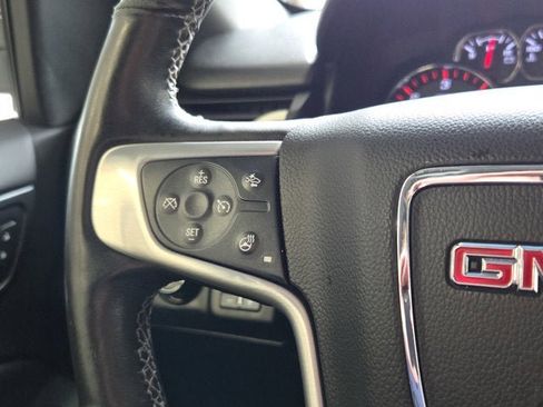 Used 2015 GMC Yukon XL SLT w/ Open Road Package image 28