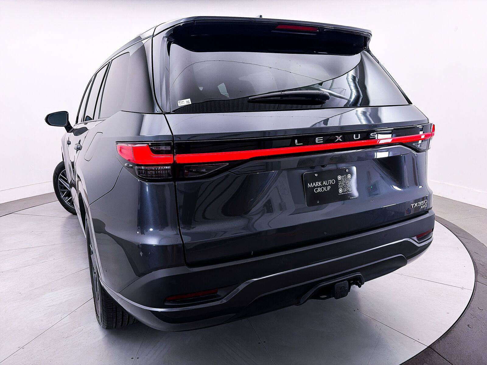 Used 2025 Lexus TX 350 AWD w/ Technology Package image 4