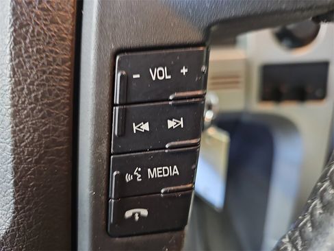 Used 2014 Ford F150 FX4 w/ Equipment Group 402A Luxury image 17