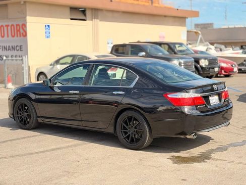 Used 2014 Honda Accord Sport image 12