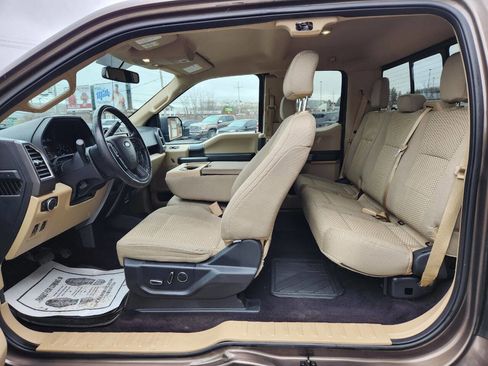 Used 2015 Ford F150 XLT w/ Equipment Group 302A Luxury image 9