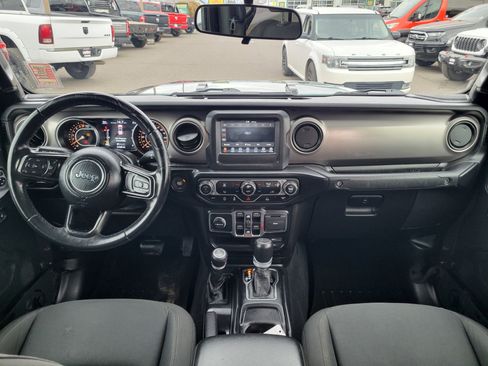 Used 2020 Jeep Gladiator Sport w/ Quick Order Package 24S image 18