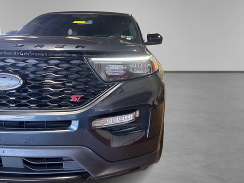 Certified 2022 Ford Explorer ST AWD/4WD image 23