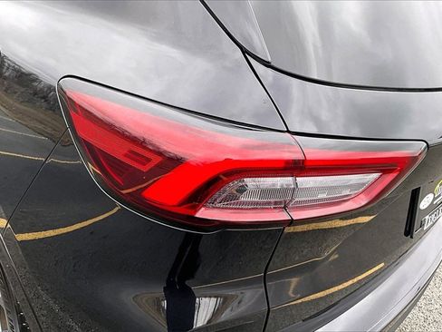 Certified 2023 Ford Escape ST-Line Select w/ Tech Pack #2 image 28