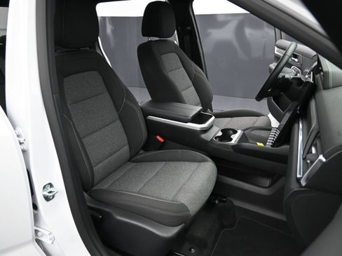 Used 2026 GMC Terrain Elevation FWD image 26