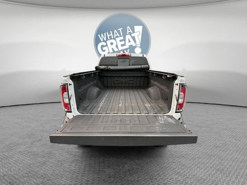 Used 2016 GMC Canyon SLT w/ Driver Alert Package AWD/4WD image 25