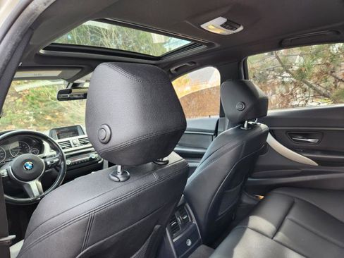 Used 2015 BMW 320i xDrive Sedan image 30