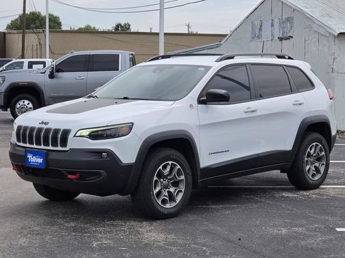 Used 2022 Jeep Cherokee Trailhawk AWD/4WD image 4