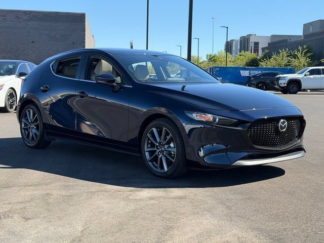 Used 2023 MAZDA MAZDA3 s FWD image 7