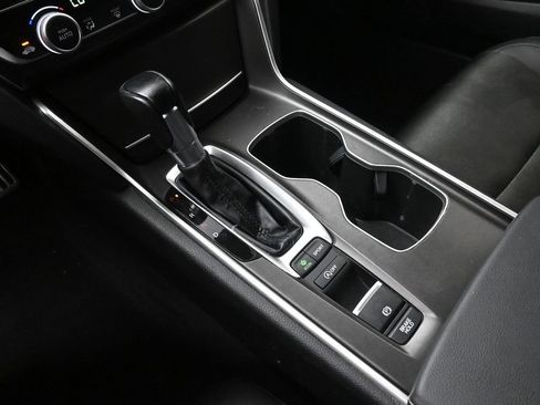 Used 2022 Honda Accord Sport image 31