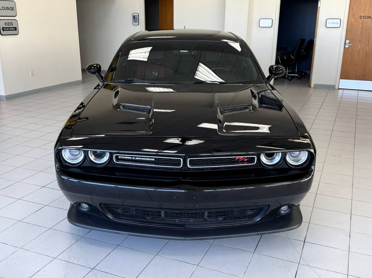 Used 2016 Dodge Challenger R/T Scat Pack RWD image 5