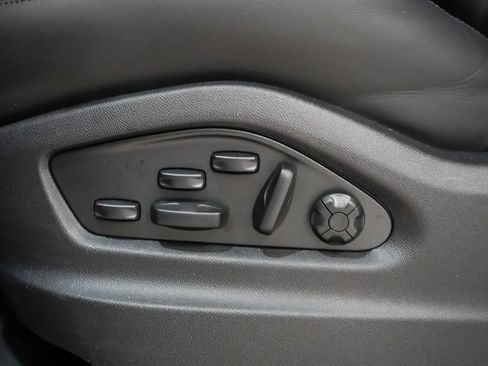 Used 2026 Porsche Cayenne S AWD/4WD image 24