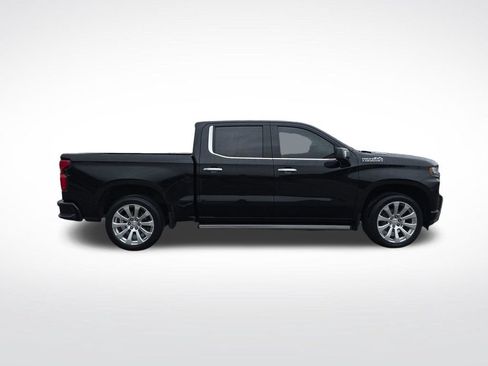 Used 2020 Chevrolet Silverado 1500 High Country w/ Technology Package AWD/4WD image 8