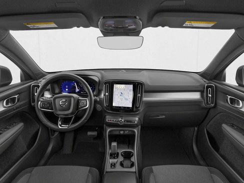 Used 2026 Volvo XC40 B5 Plus w/ Protection Package Premier AWD/4WD image 5
