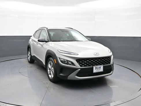 Certified 2023 Hyundai Kona SEL image 3
