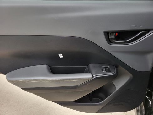 Certified 2025 Subaru Crosstrek 2.5i Sport AWD/4WD image 13