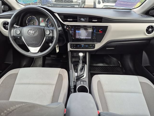 Used 2019 Toyota Corolla LE FWD image 21