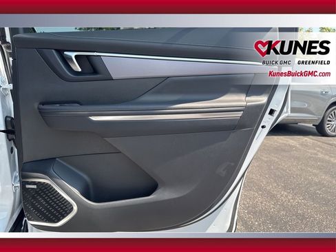 New 2025 Buick Enclave Sport Touring w/ Power Package image 60