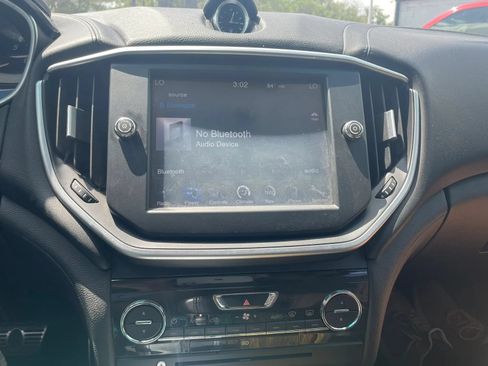 Used 2014 Maserati Ghibli S Q4 AWD/4WD image 17