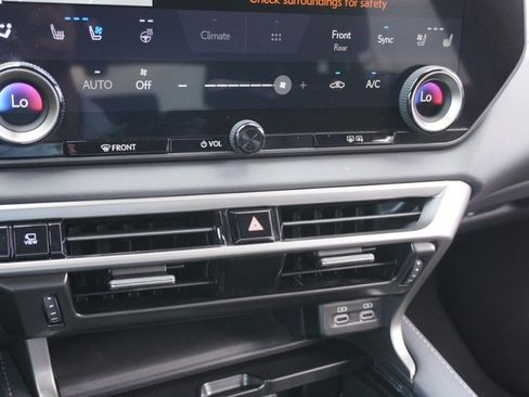 Certified 2024 Lexus RX 350 FWD w/ Convenience Package image 18