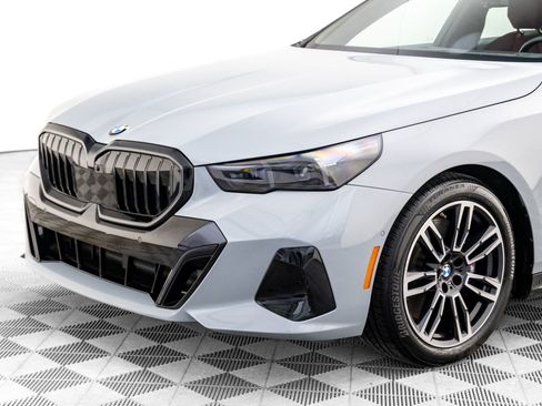 Certified 2024 BMW 540i xDrive 540i xDrive w/ Premium Package image 36