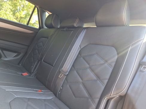 New 2026 Volkswagen Atlas Cross Sport SE image 23