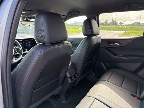 New 2026 Chevrolet Equinox LT FWD image 15