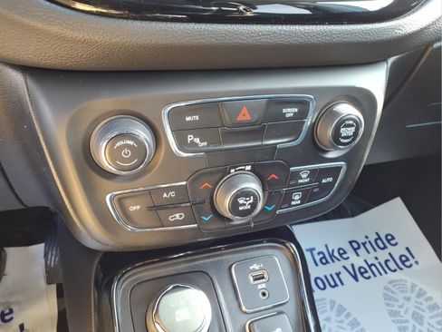 Used 2019 Jeep Compass Limited w/ Safety & Security Group image 11