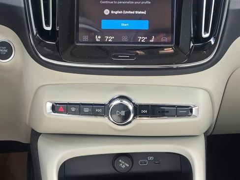 New 2026 Volvo XC40 B5 Plus w/ Climate Package AWD/4WD image 22