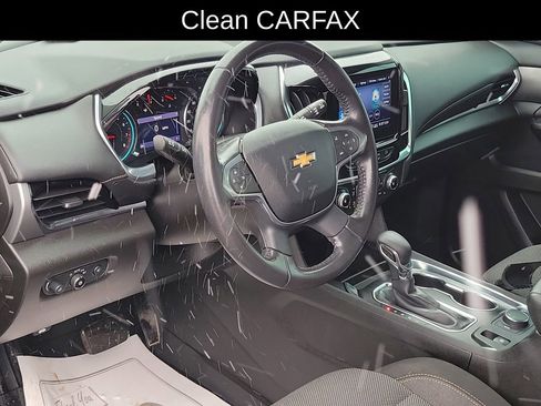 Certified 2021 Chevrolet Traverse LT image 5
