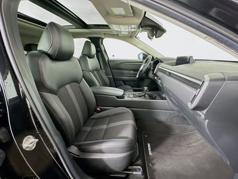 Used 2025 MAZDA CX-50 AWD 2.5 S w/ Premium Package image 33