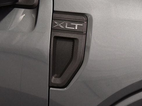 Used 2022 Ford Maverick XLT w/ XLT Luxury Package FWD image 9