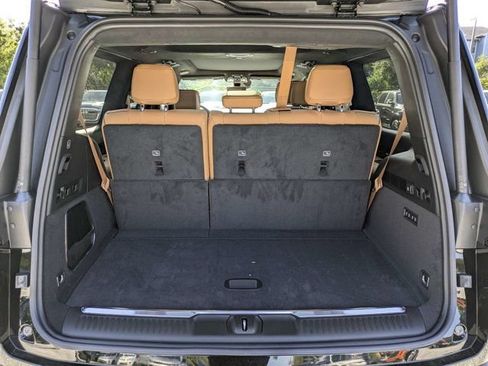 New 2026 Jeep Grand Wagoneer Summit AWD/4WD image 12