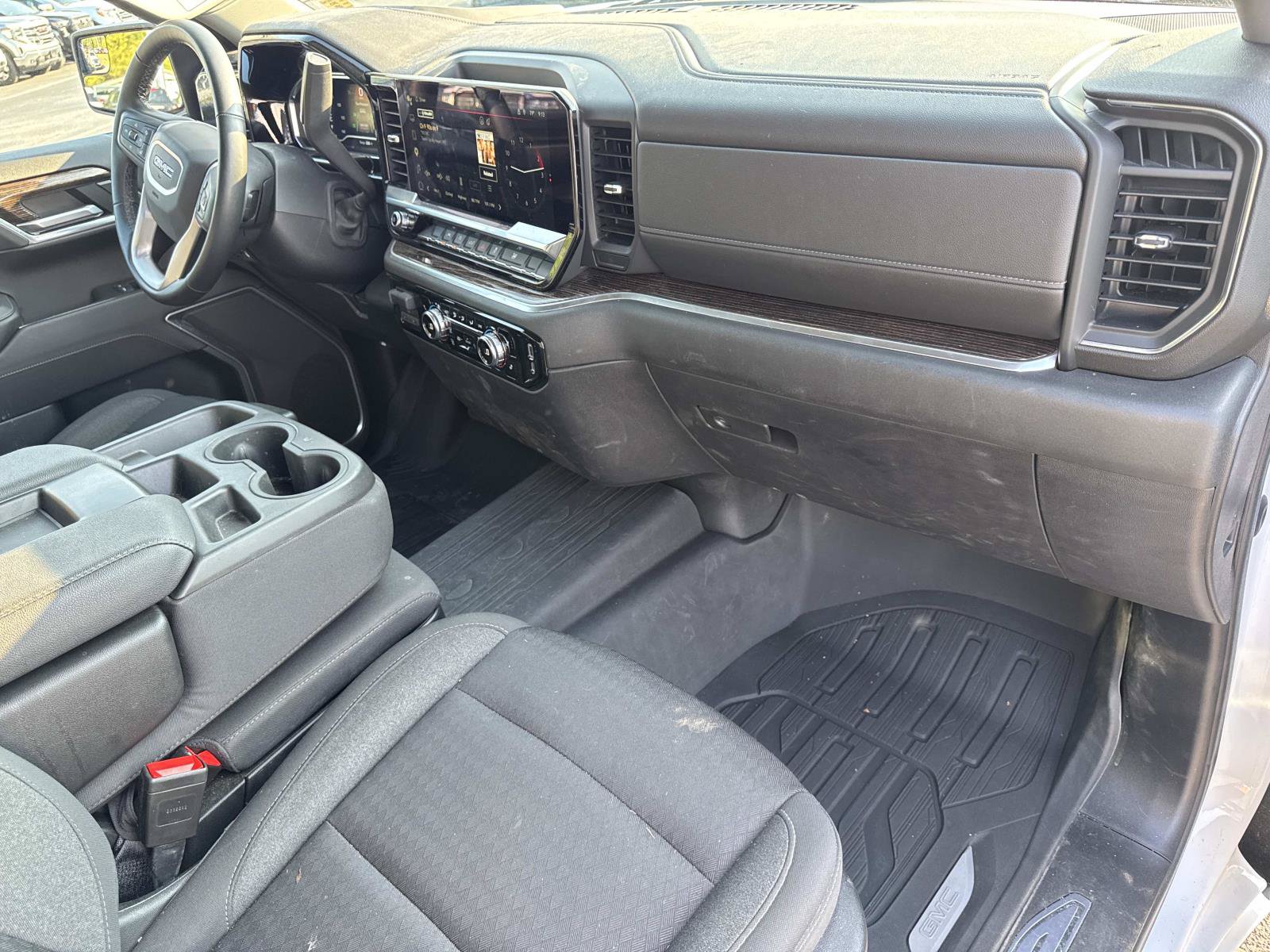 Used 2023 GMC Sierra 1500 SLE AWD/4WD image 23