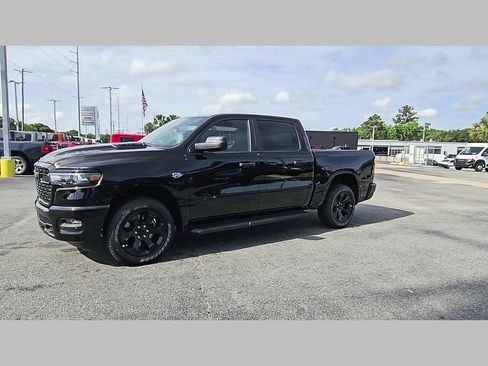 New 2026 RAM 1500 Express AWD/4WD image 38