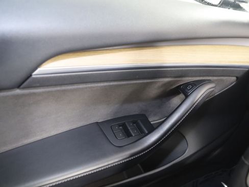 Used 2021 Tesla Model 3 Long Range image 26