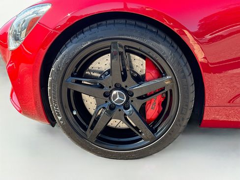 Used 2016 Mercedes-Benz AMG GT S w/ Exclusive Interior Package image 38