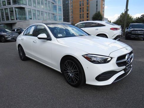 Used 2026 Mercedes-Benz C 300 4MATIC Sedan image 5