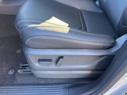 New 2026 Nissan Armada SV image 27