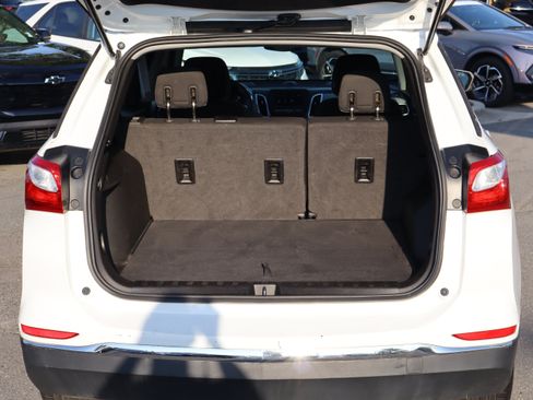Used 2020 Chevrolet Equinox LT FWD image 32