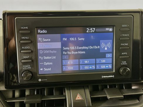 Used 2020 Toyota RAV4 LE image 21