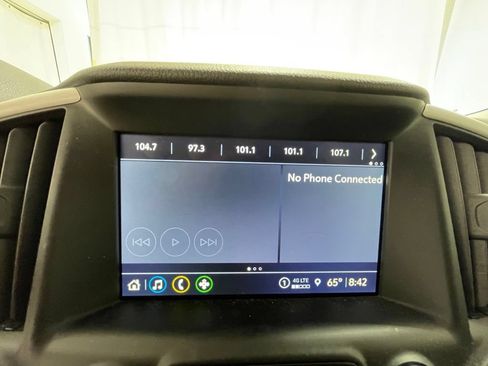 Used 2024 GMC Terrain SLT AWD/4WD image 25