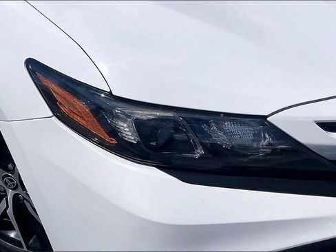 Used 2023 Toyota Camry SE w/ Convenience Package image 28