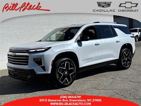 New 2026 Chevrolet Traverse High Country image 1