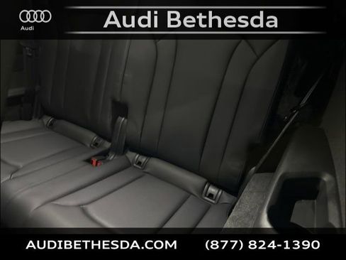 Used 2025 Audi Q7 3.0T Premium Plus w/ Premium Plus Package image 32