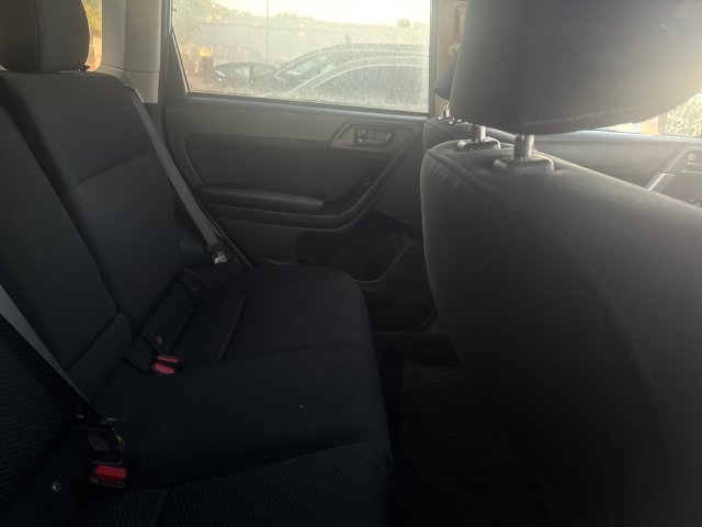 Used 2017 Subaru Forester 2.5i Premium AWD/4WD image 4