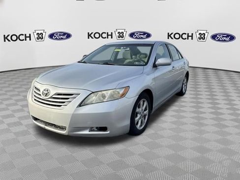 Used 2009 Toyota Camry CE image 3
