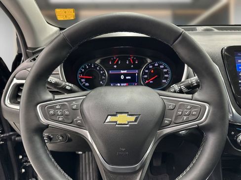 Used 2023 Chevrolet Equinox Premier FWD image 21