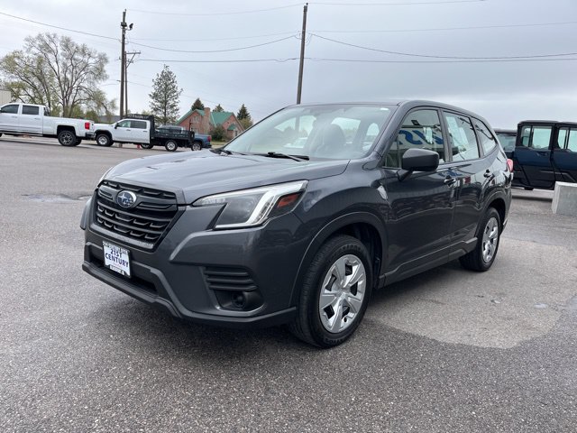 Used 2023 Subaru Forester AWD/4WD image 3