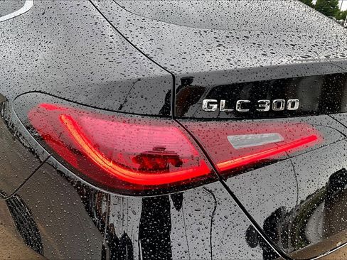 Used 2026 Mercedes-Benz GLC 300 4MATIC image 29